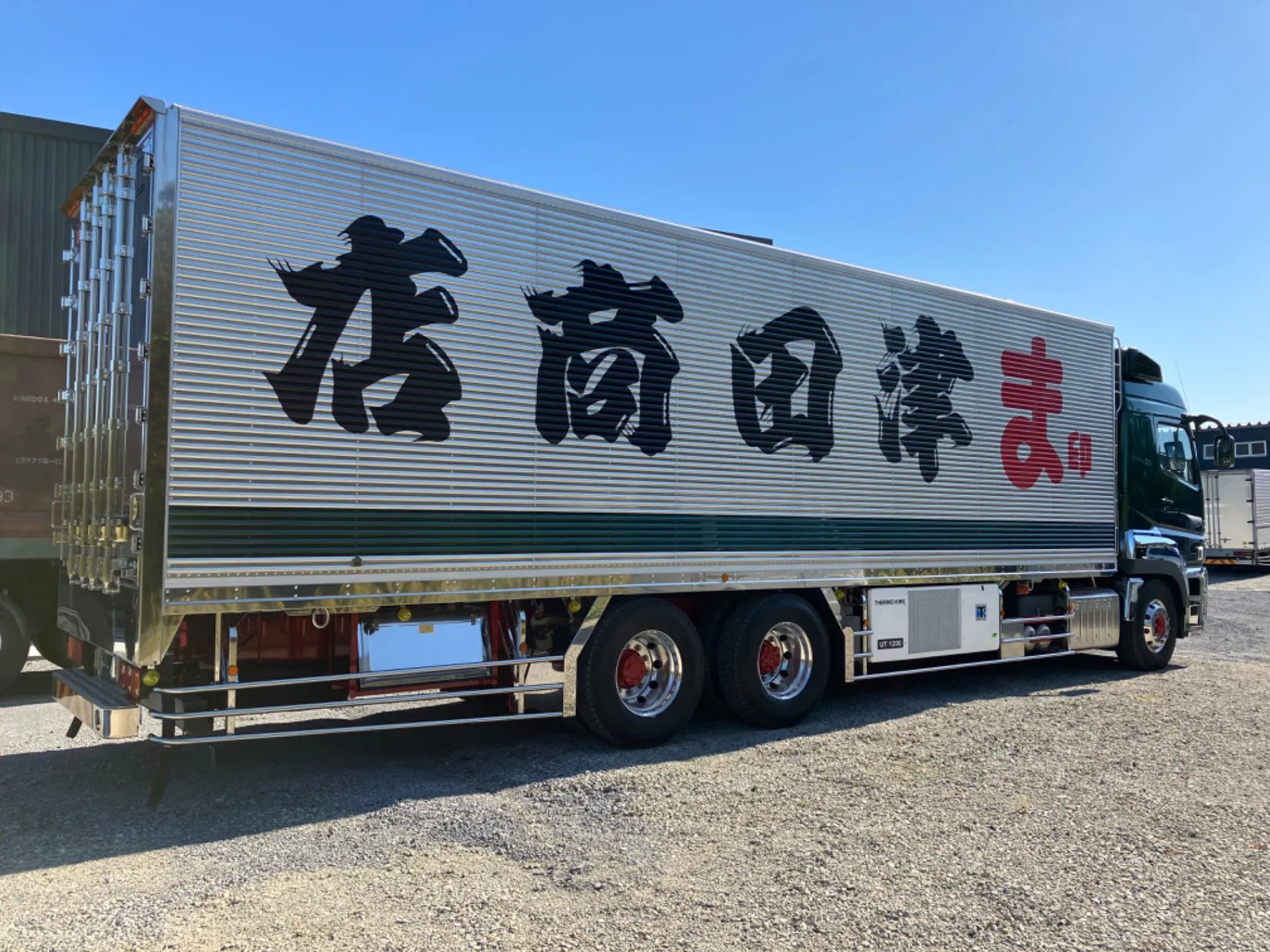 窓ガラスフィルム　EGF施工