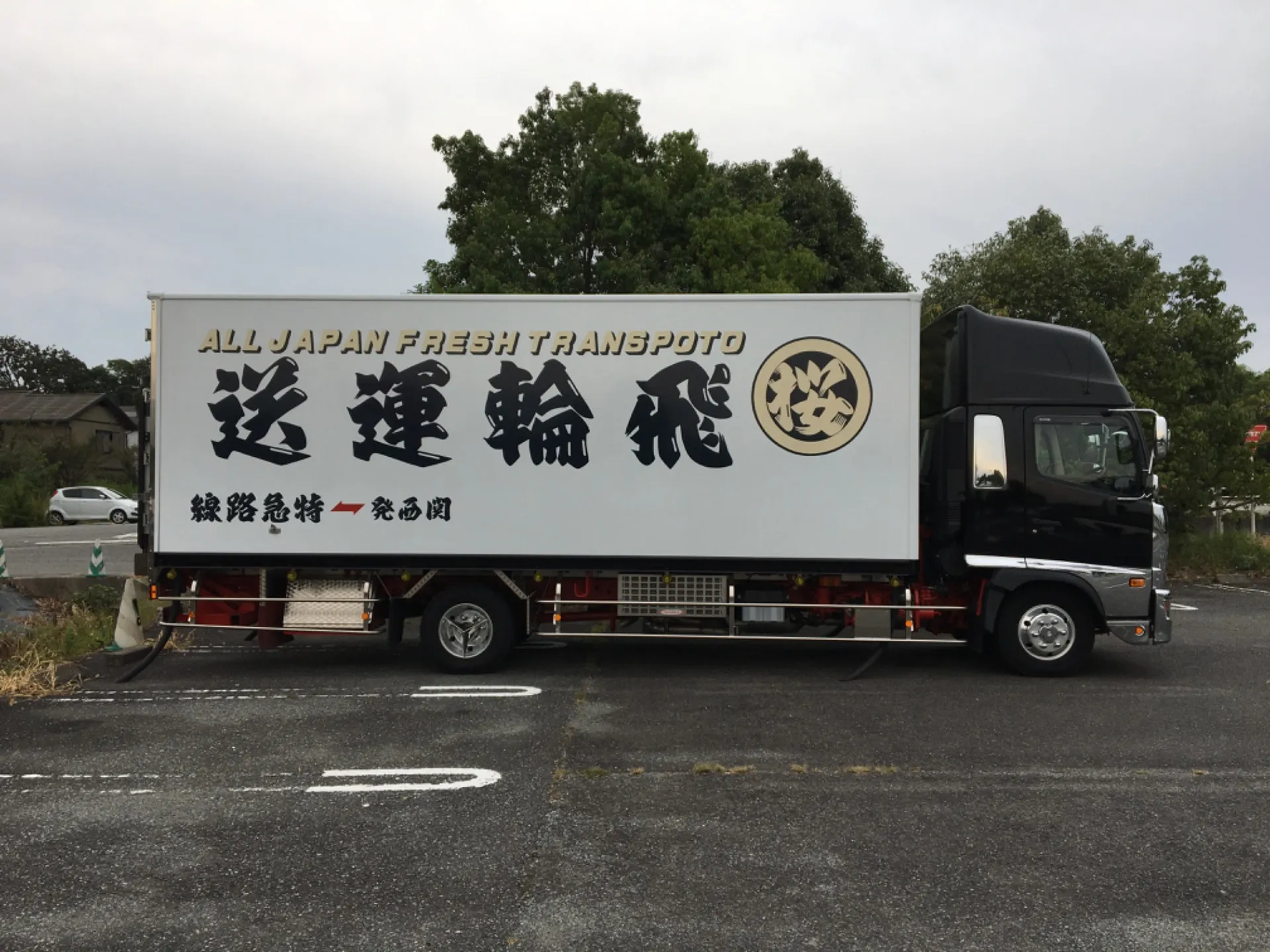 店舗等の利用状況に合ったフィルム施工